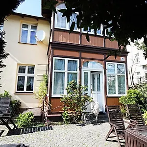 Apartament Apartament Z Ogródkiem